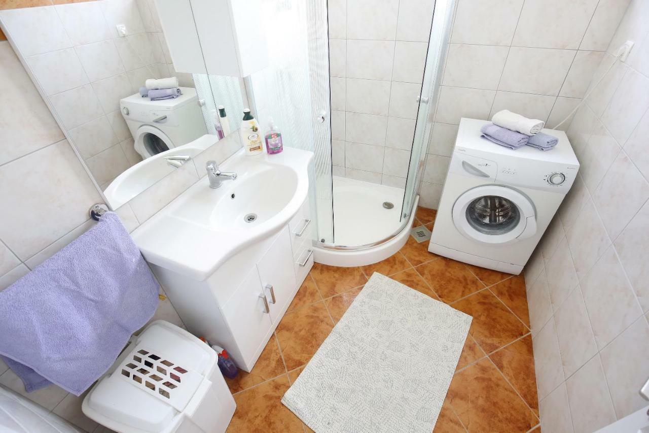 Apartment Angela ザダル エクステリア 写真